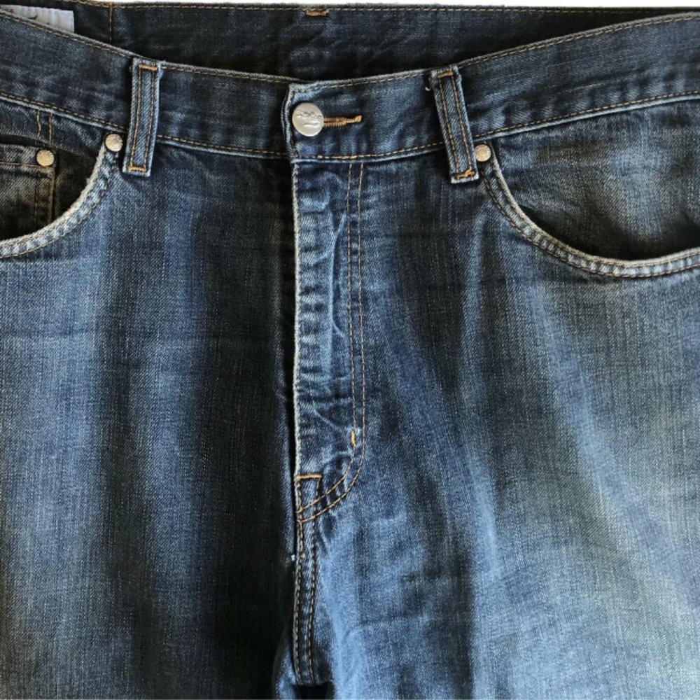 Authentic Lacoste Dark Blue Jeans Men’s - Picture 6 of 7
